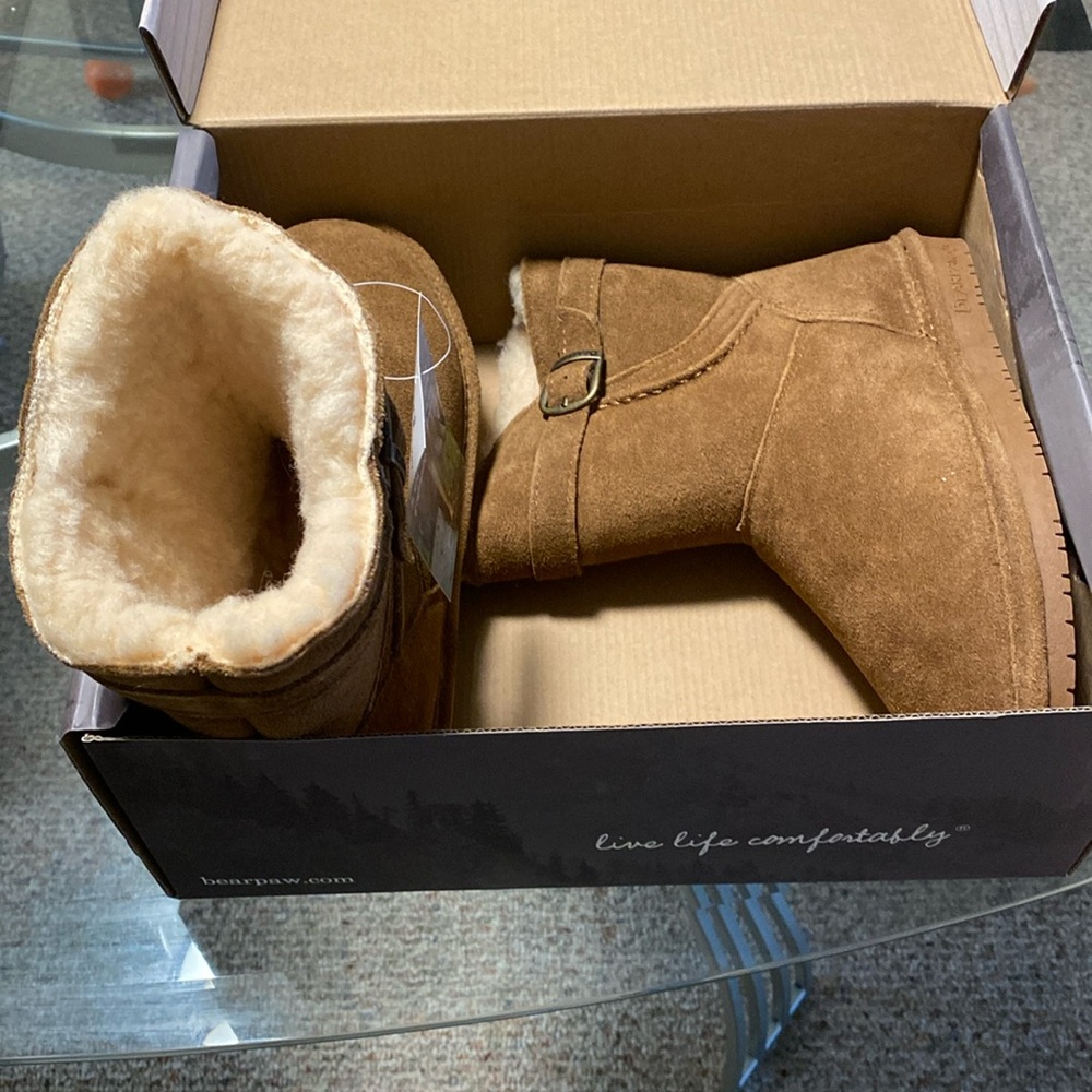 Bear paw boots
